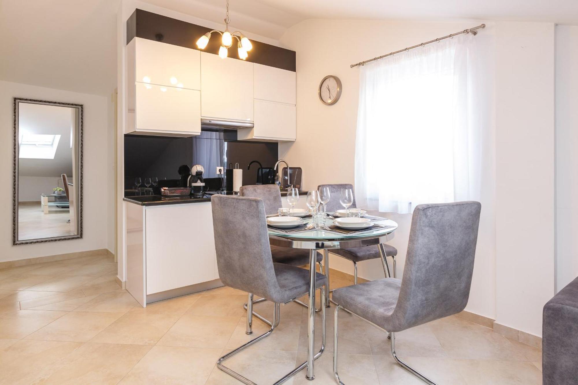 Apartmani Simi - The Wave Crikvenica Exterior foto